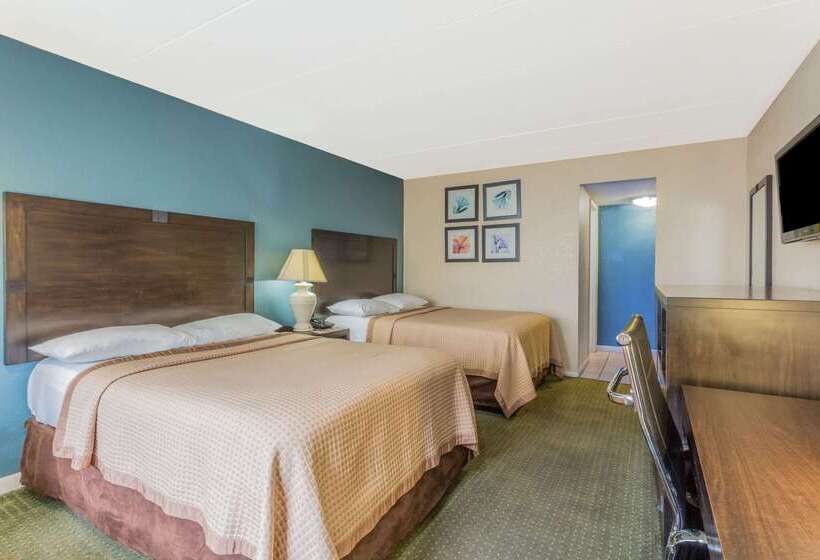 호텔 Travelodge By Wyndham Virginia Beach