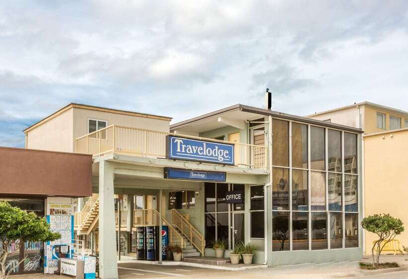 호텔 Travelodge By Wyndham Virginia Beach