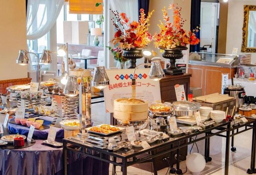 هتل Denhaag Huis Ten Bosch