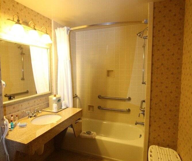 فندق Wingate By Wyndham Lagrange