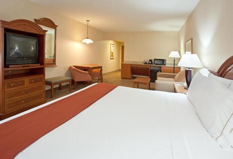 فندق Wyndham Garden Erie