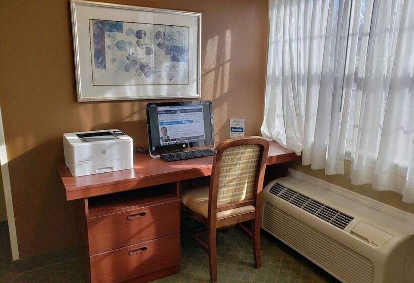 Microtel Inn & Suites By Wyndham Dover New Hampshire