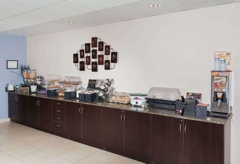 Microtel Inn And Suites Elkhart