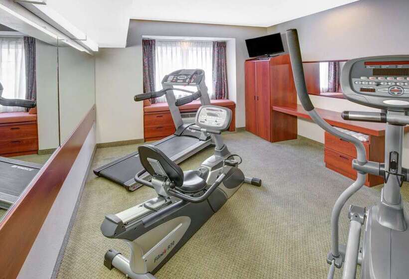 Microtel Inn & Suites By Wyndham Hattiesburg