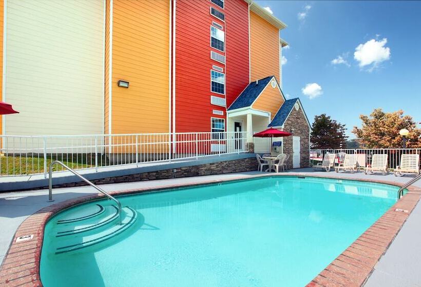 Microtel Inn & Suites By Wyndham Pigeon Forge