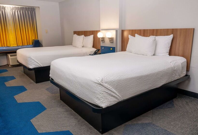 Microtel Inn & Suites By Wyndham Pigeon Forge