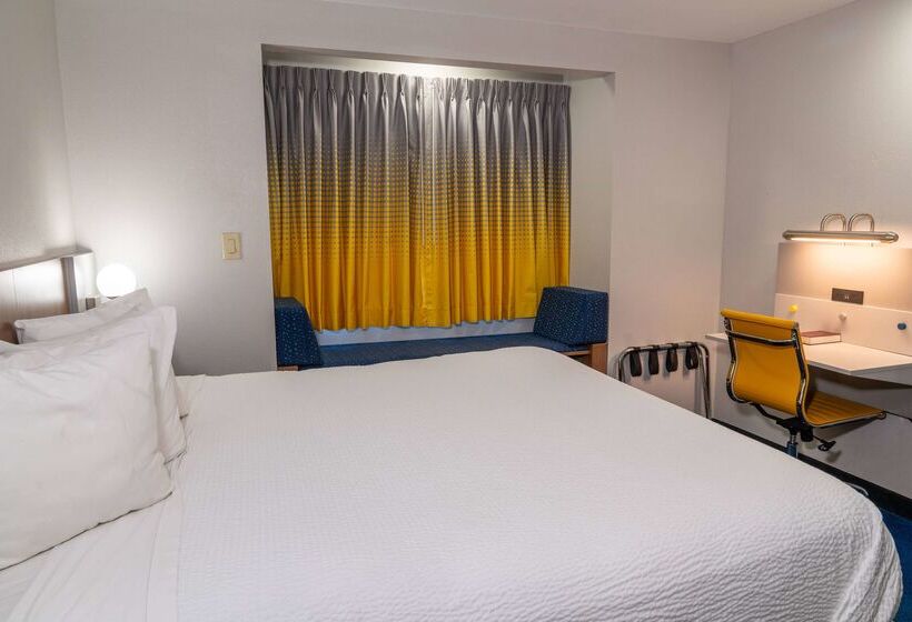 Microtel Inn & Suites By Wyndham Pigeon Forge