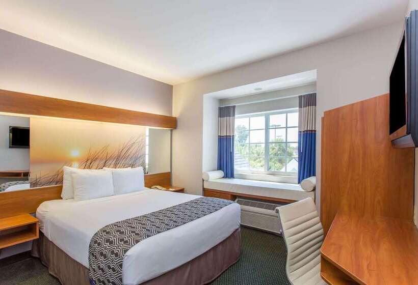 Microtel Inn & Suites By Wyndham Port Charlotte Punta Gorda