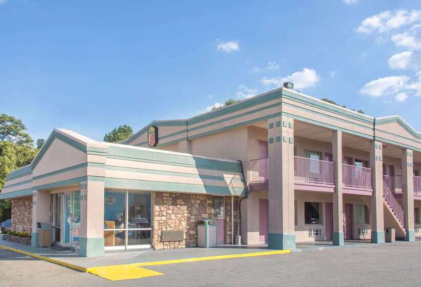 모텔 Super 8 By Wyndham Durham/university Area Nc