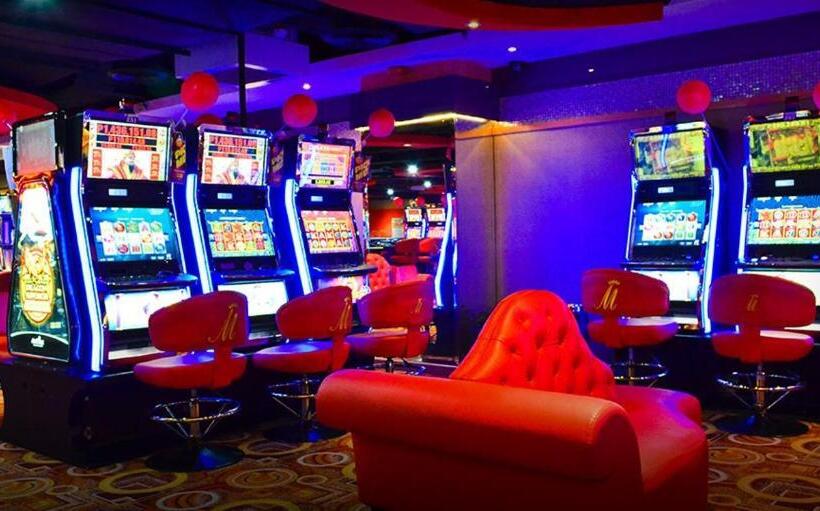 Networld Hotel Spa And Casino