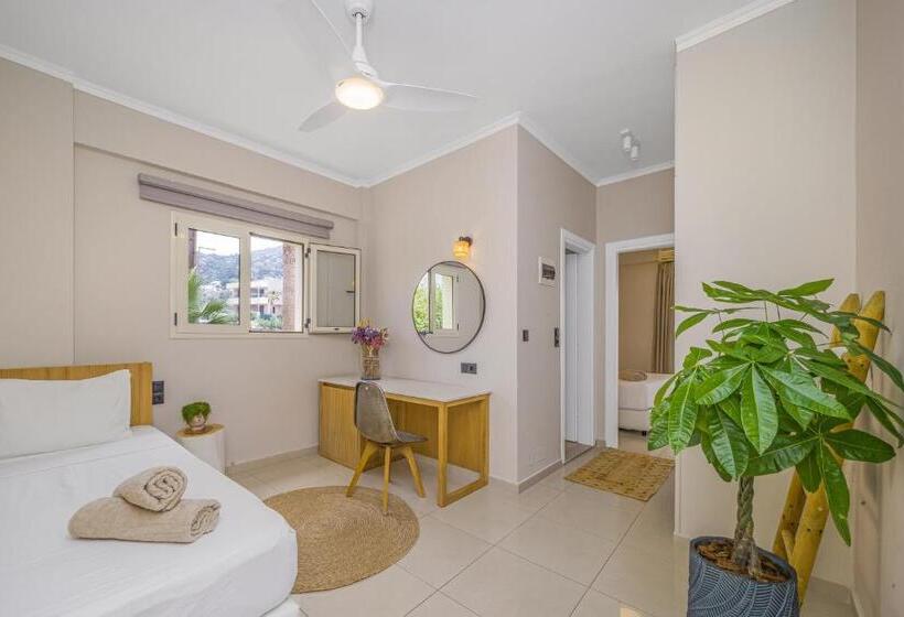 Notos Heights Hotel & Suites