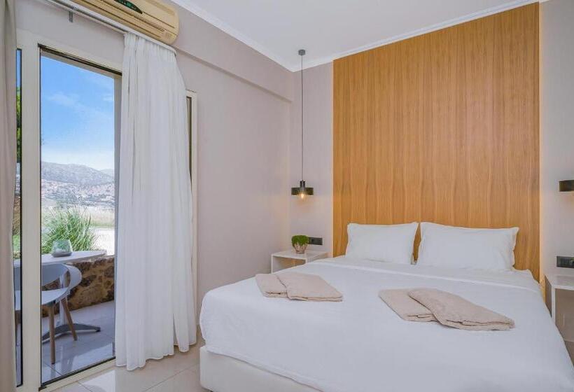 Notos Heights Hotel & Suites