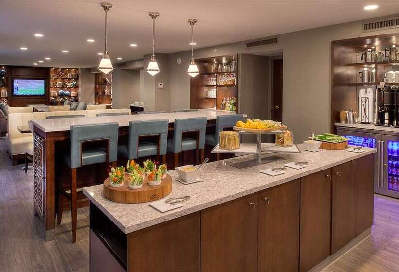 St. Louis Union Station Hotel, Curio Collection By Hilton