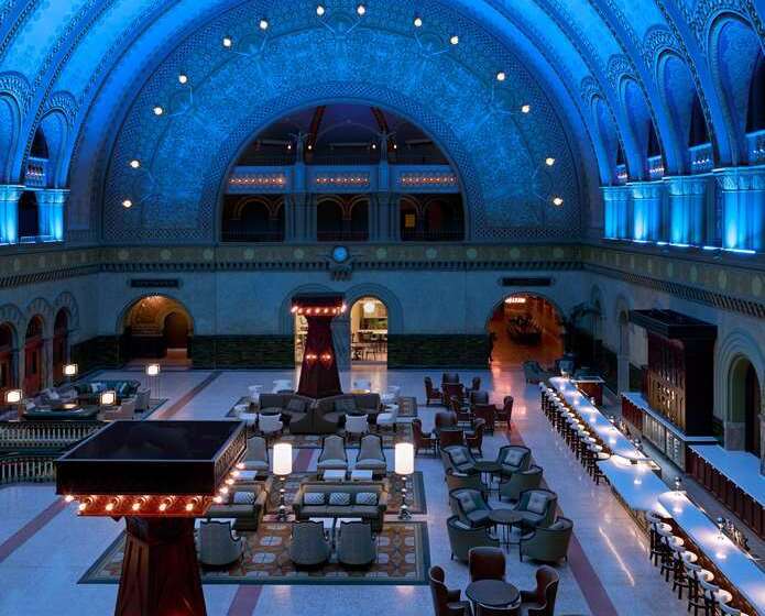 St. Louis Union Station Hotel, Curio Collection By Hilton