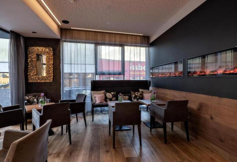 Stadthotel Eggerbräu