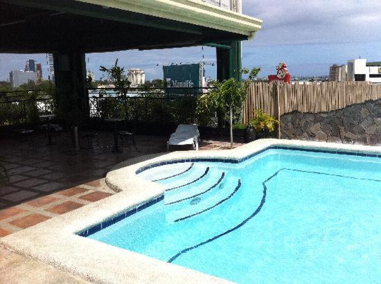 White Knight Hotel Cebu