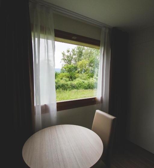 Общежитие Auberge De La Sauge