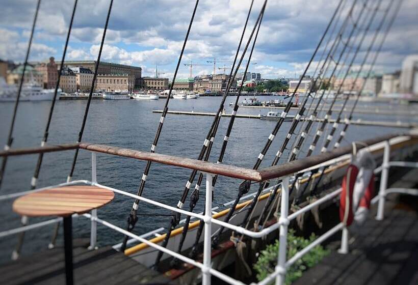 هاستل Stf Af Chapman & Skeppsholmen