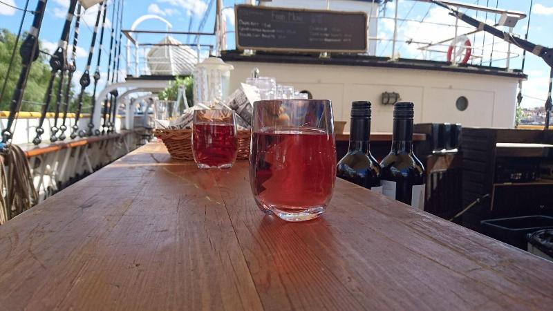 ユースホステル Stf Af Chapman & Skeppsholmen