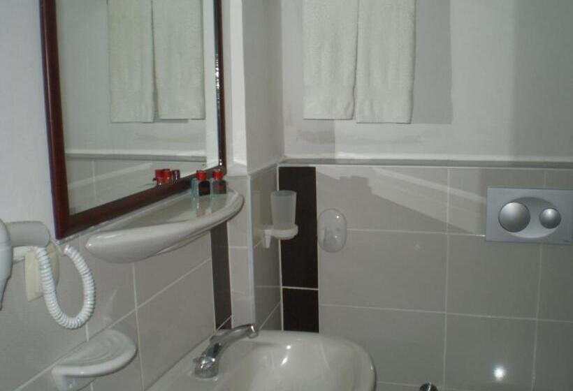 Blue Yacht Marina Apart