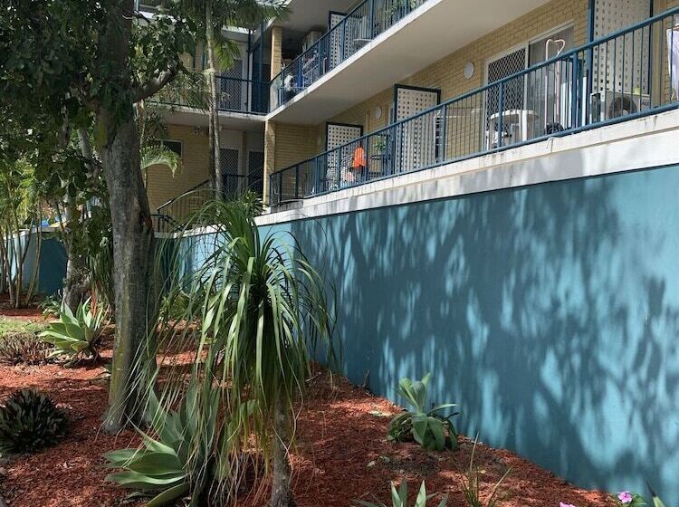 Broadwater Keys