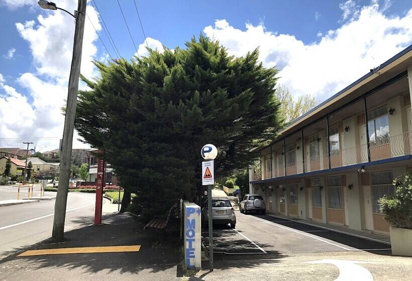 The Clarendon Motel Katoomba