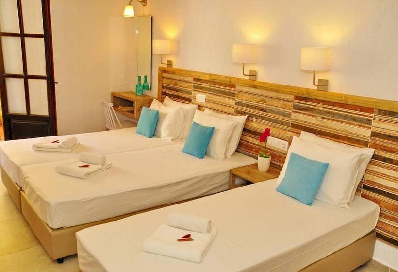 Cleopatra Apartments