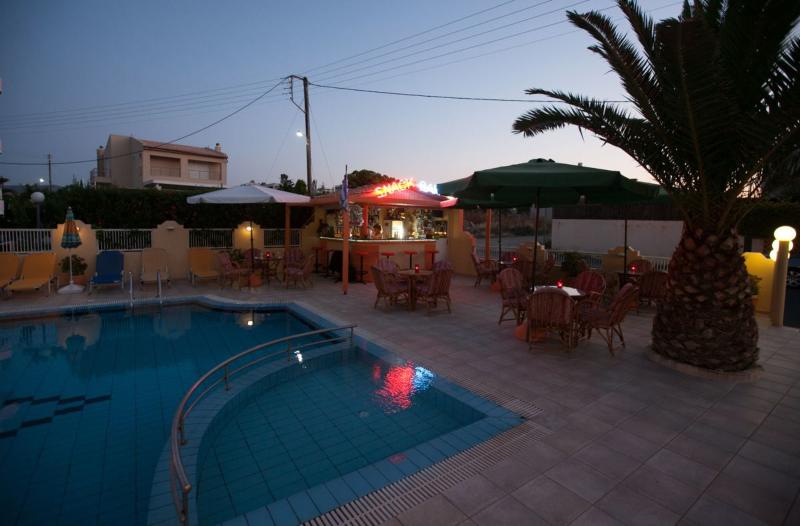 Cosmi Apts Gouves By Estia