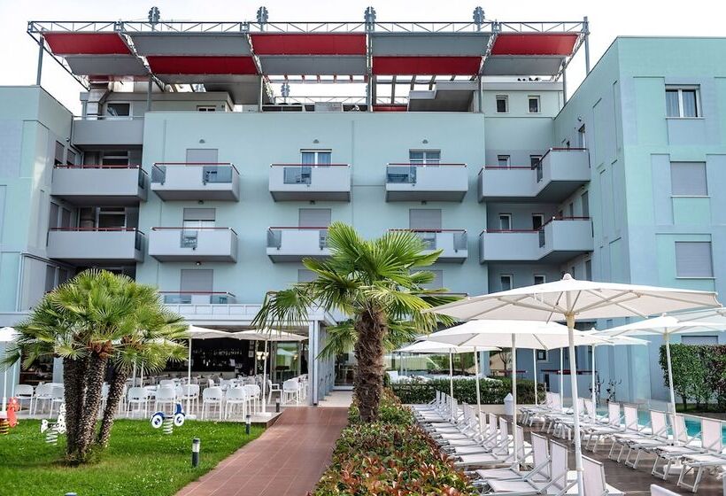 Domino Suite Hotel & Residence