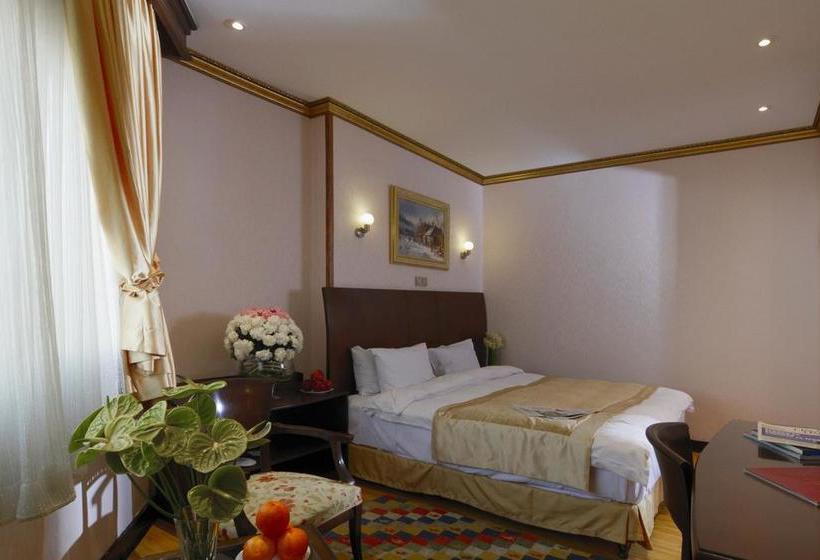 Ferdowsi International Grand Hotel