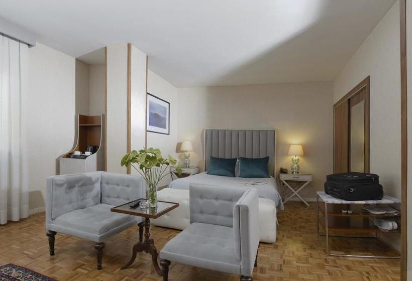 Ferdowsi International Grand Hotel