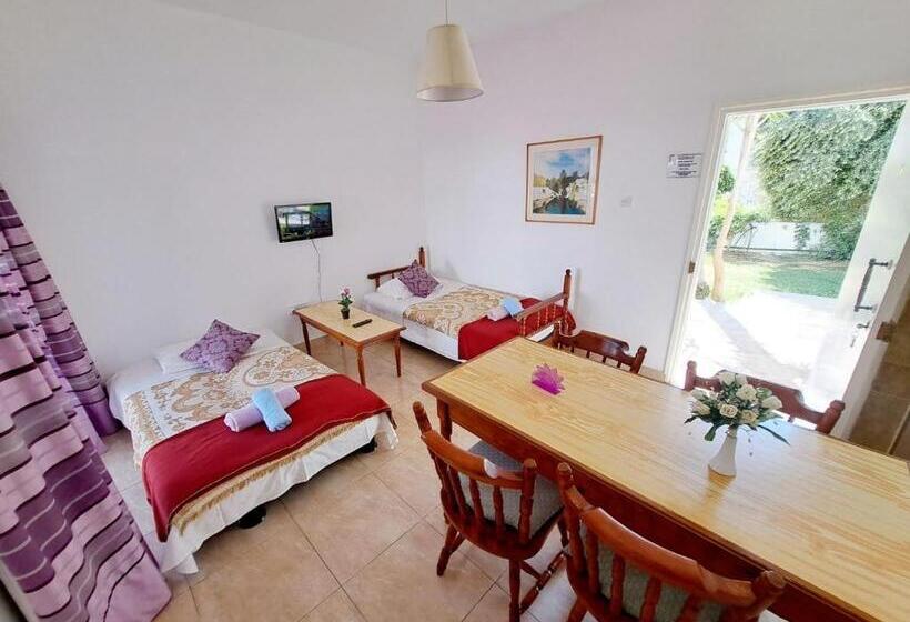 Florence Hotel Apartments