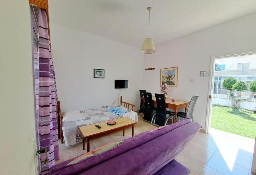 Florence Hotel Apartments