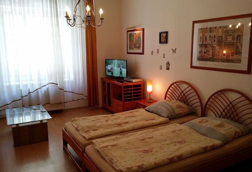 Holiday Apartments Karlovy Vary