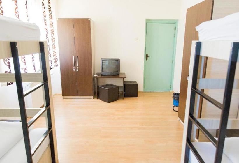 Hostel Holland Bacau