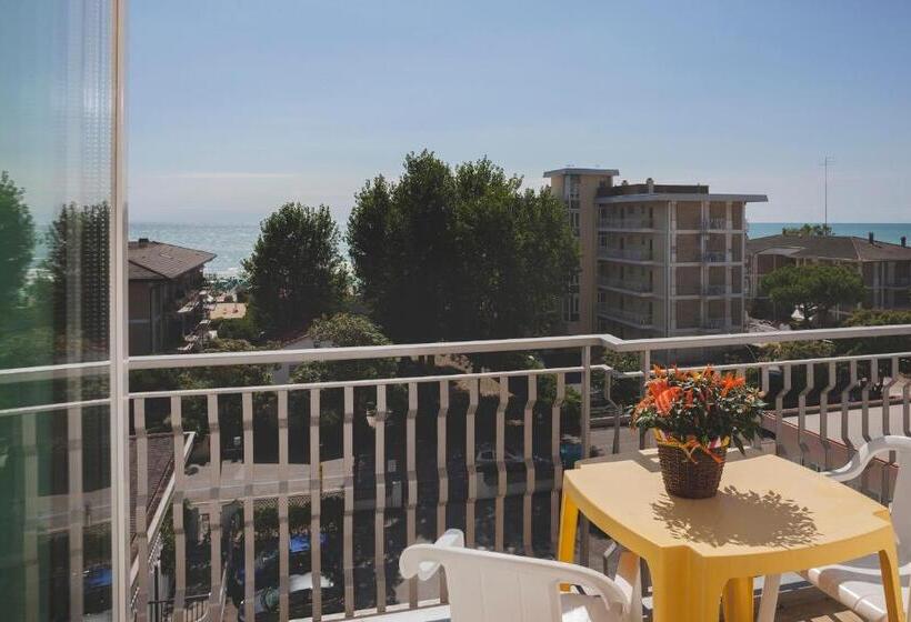 酒店 Acapulco Beach