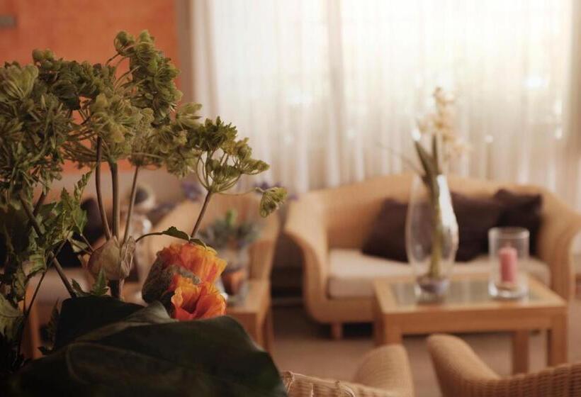 酒店 Acapulco Beach