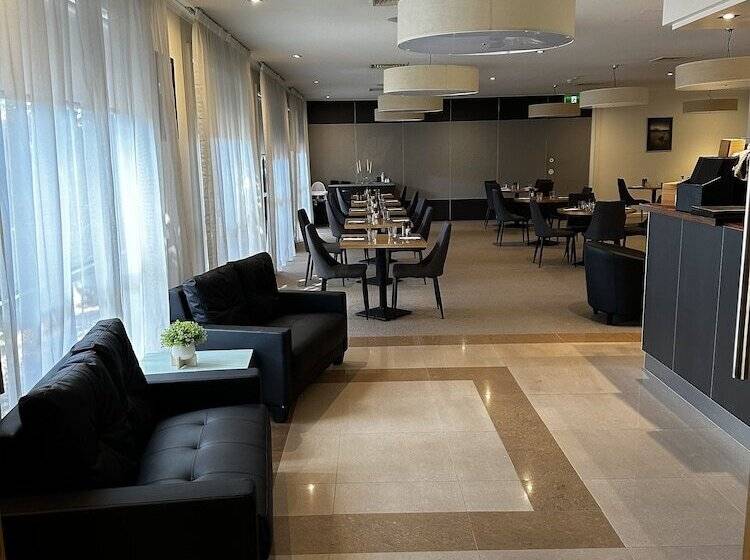 ホテル Bairnsdale International