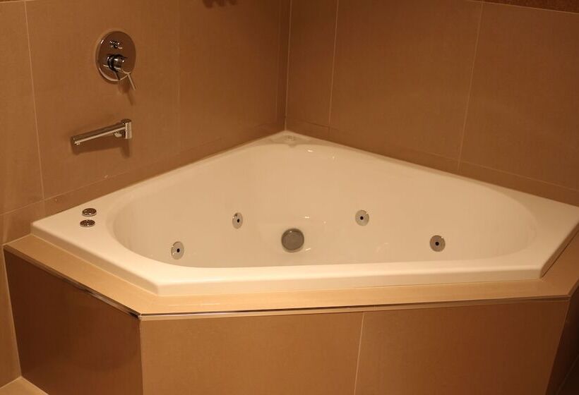 ホテル Bairnsdale International