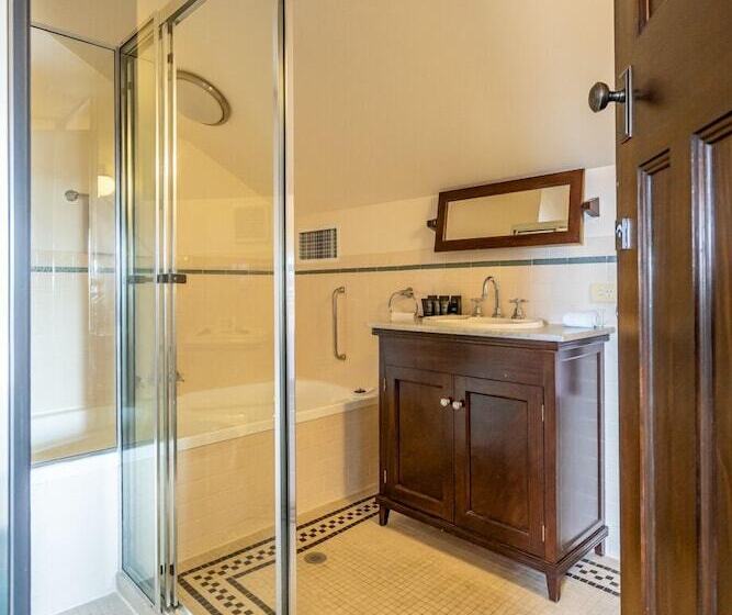 هتل Ballina Manor Boutique