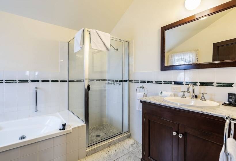 هتل Ballina Manor Boutique