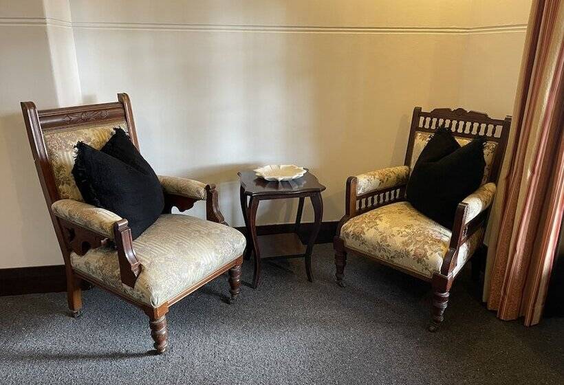 هتل Ballina Manor Boutique