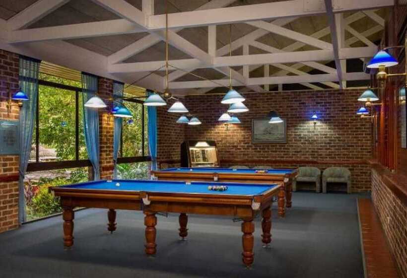 هتل Boambee Bay Resort