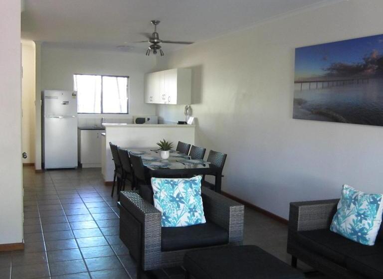 هتل Broome Beach Resort   Cable Beach, Broome