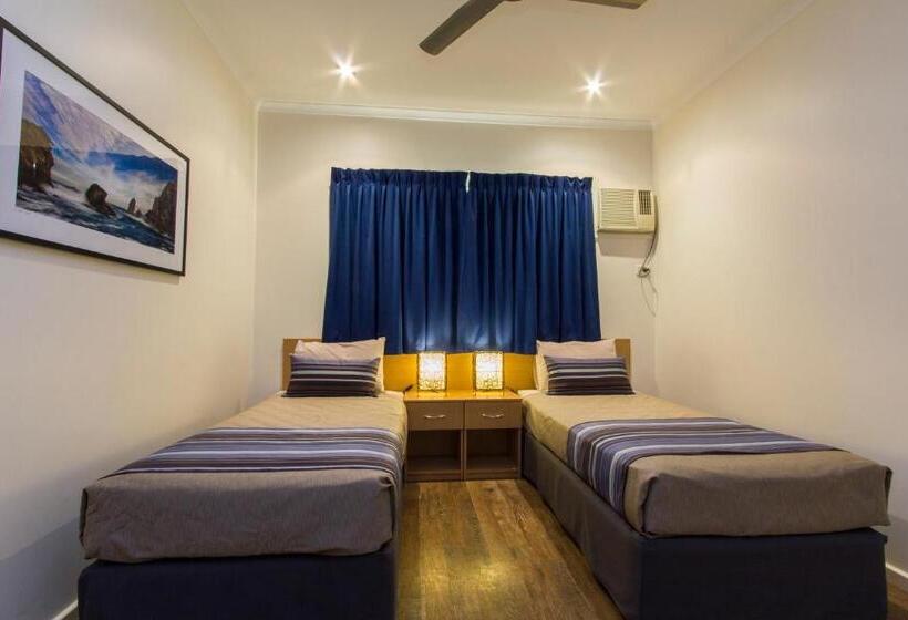 בית מלון כפרי Broome Beach Resort   Cable Beach, Broome