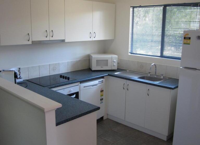 هتل Broome Beach Resort   Cable Beach, Broome