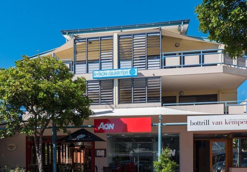 هتل Byron Quarter Apartments