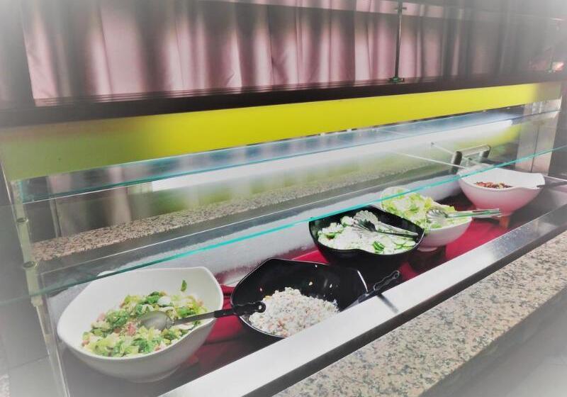 ホテル Diogenis Blue Palace