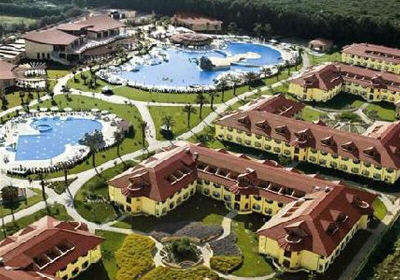 호텔 Falkensteiner Club Funimation Garden Calabria