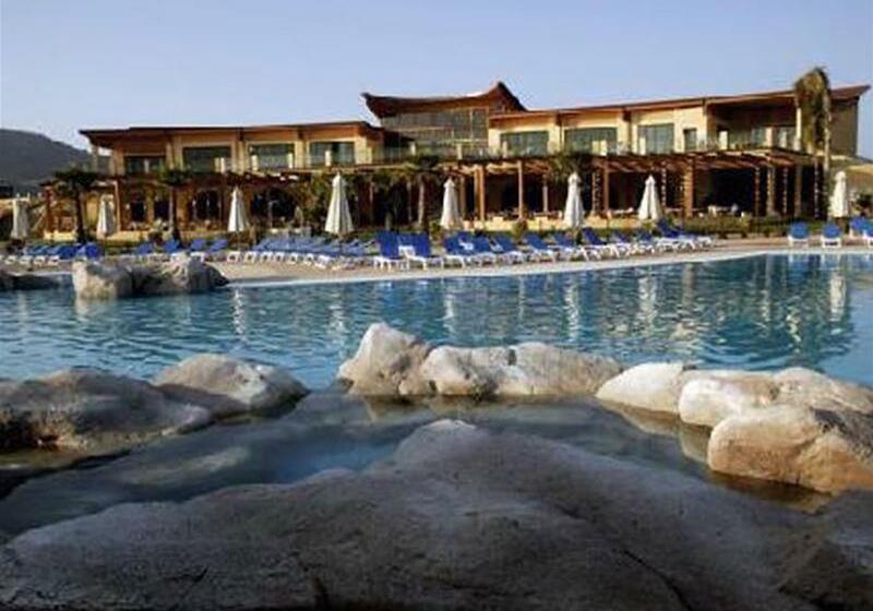 호텔 Falkensteiner Club Funimation Garden Calabria